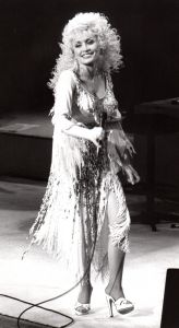 Dolly Parton 1987, New York..jpg